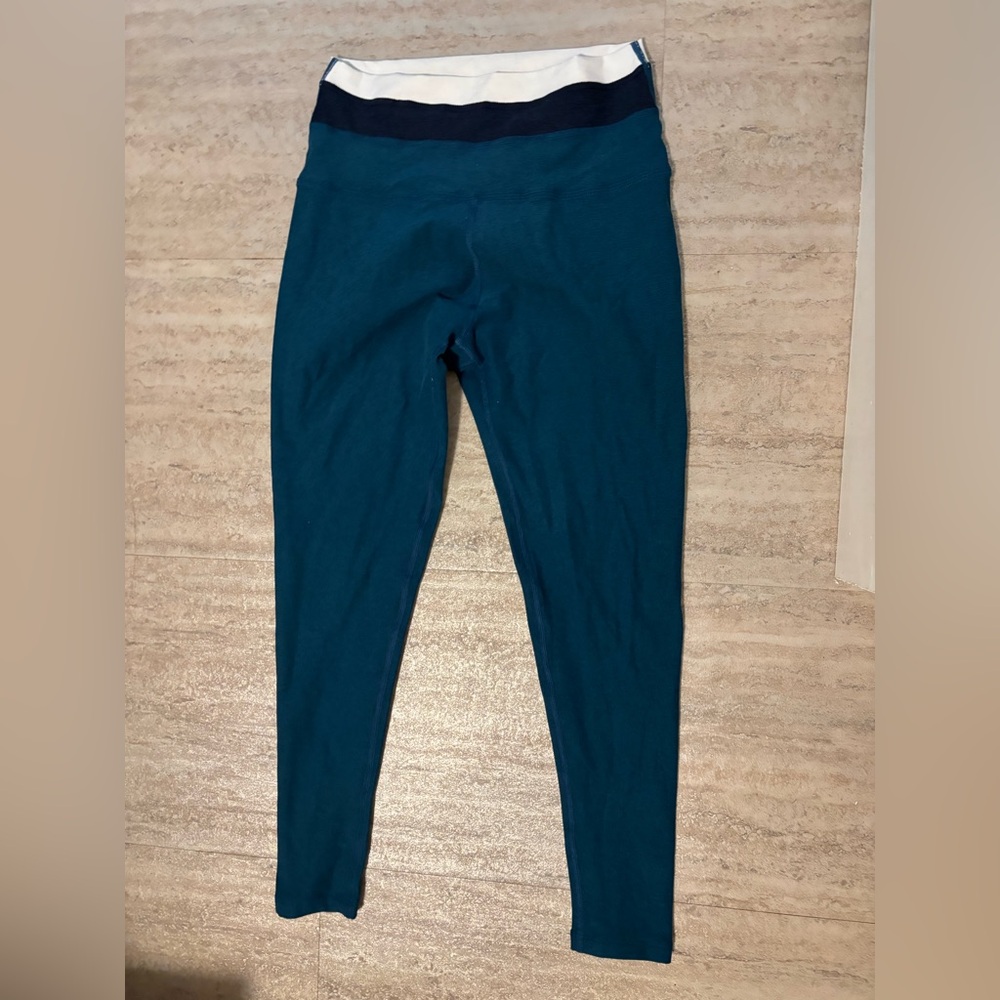 Beyond Yoga Teal and Navy Leggings
